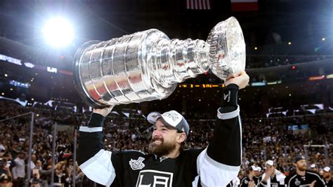 L.A. Kings win 2014 Stanley Cup - CBS News