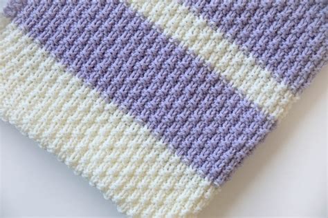 Easy Knit Baby Blanket Pattern - Leelee Knits