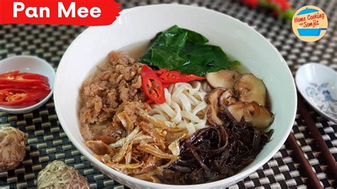 Delicious Pan Mee Soup (Flat Noodle Soup) - YouTube