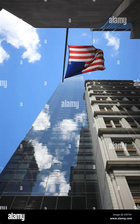 Ground zero flag hi-res stock photography and images - Alamy