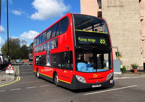 London Bus Routes | Route 85: Kingston - Putney Bridge