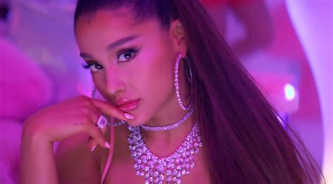 7 Rings Lyrics - Ariana Grande 7 Rings Lyrics - 7 Rings Ariana Grande