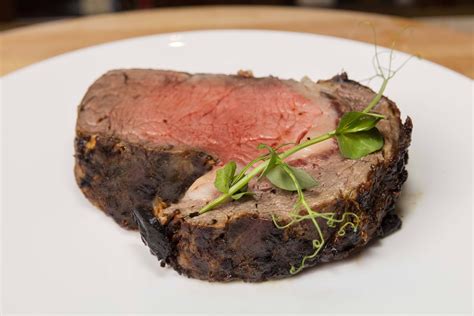 Rare Steakhouse Prime Rib | Wow your family this holiday season with our popular prime rib ...