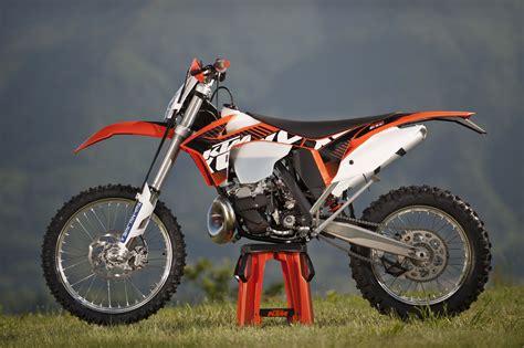 2012 KTM 300 EXC Review