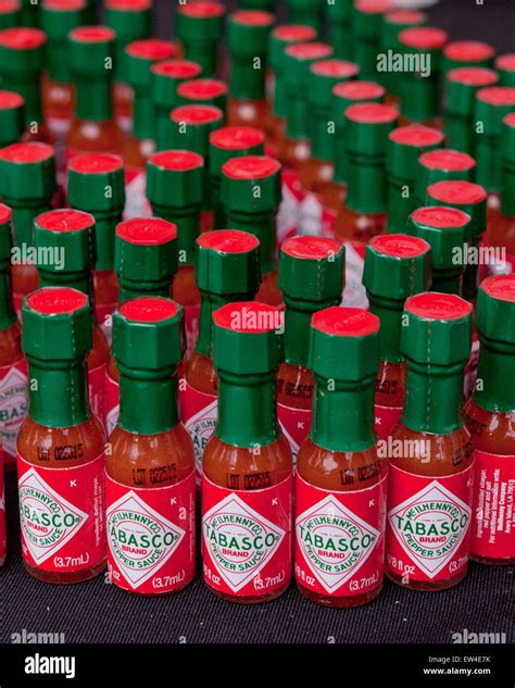 Tabasco sauce bottle hi-res stock photography and images - Alamy