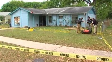 UPDATE: Jeff Bush Falls Into Sinkhole Under His House in Seffner ...