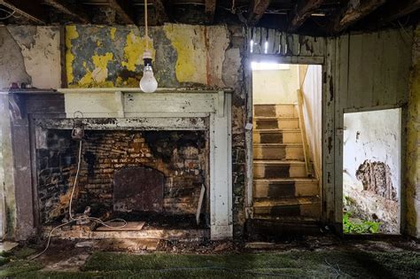 Inside the abandoned haunted house that no one has lived in for 50 years - Cornwall Live