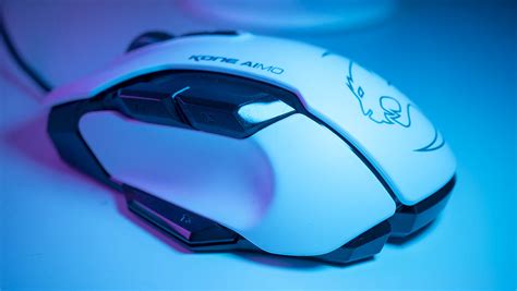 Roccat Kone AIMO Gaming Mouse Review - TechNuovo | Bitesized tech news and reviews