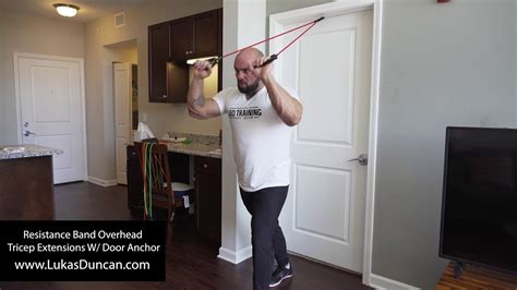 RESISTANCE BAND OVERHEAD TRICEP EXTENSIONS W/ DOOR ANCHOR - YouTube