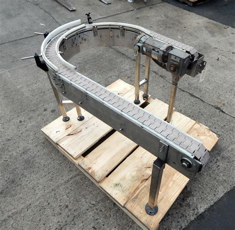 U Turn Table Top Chain Conveyor with 3.25in Wide Aceytal Table Top ...