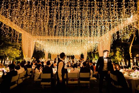 9 Wedding Tent Lighting Ideas for Modern Wedding 2021