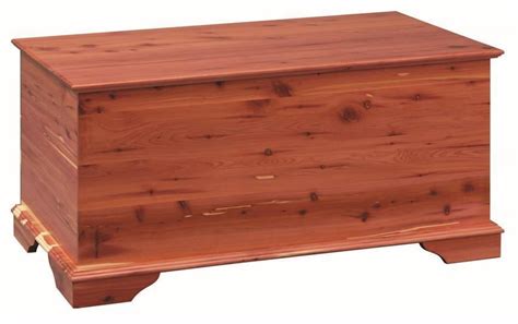 Amish Basic Medium Cedar Hope Chest in 2024 | Hope chest, Cedar chest ...