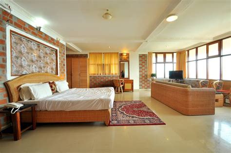 SAGARA BEACH RESORT Kovalam, Kerala, India - Birdsholiday.com