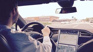 Tesla testdrive | Oskar och jag provkörde Tesla Model S P85D… | erik forsberg | Flickr