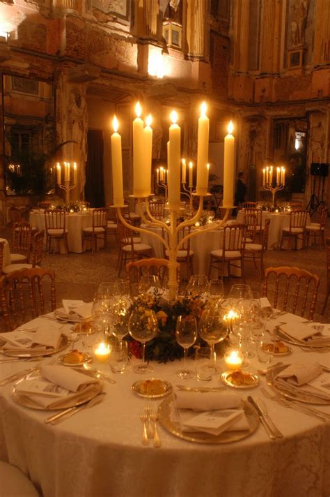 Newmi - Ministers Gala dinner - Formal atmosphere - Table setting | Table à manger, Table