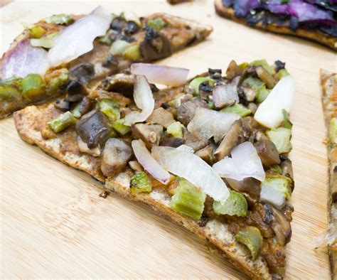 Daily Harvest Flatbreads Review + Coupon - hello subscription