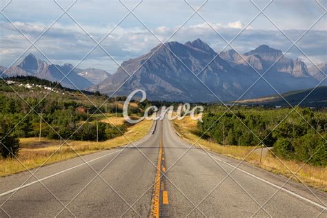 Scenic Road in Montana - Photos by Canva