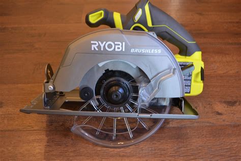 Ryobi Cordless Circular Saw Review - Tools in Action