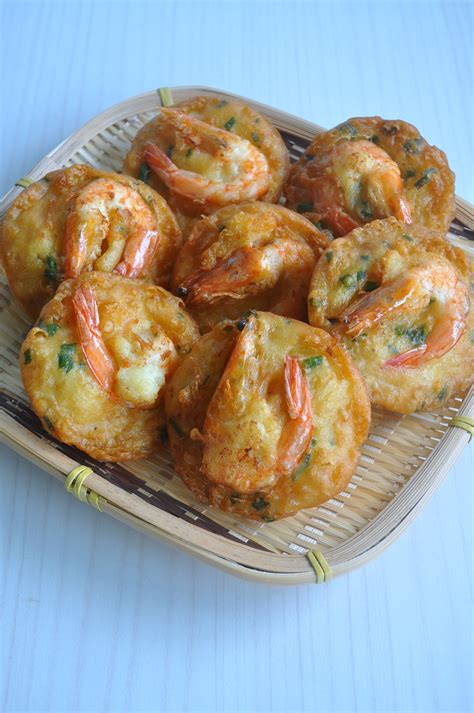 Crispy Prawn Fritters 炸虾饼 – Eat What Tonight