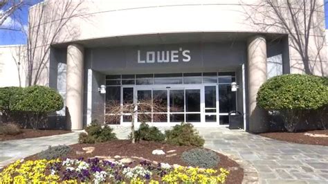 Lowe's Lays Off More Than 400 at Corporate Headquarters in Mooresville