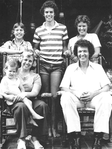 Richard Petty with wife Lynda and Kids Kyle, Sharon, Lisa, Rebecca ...