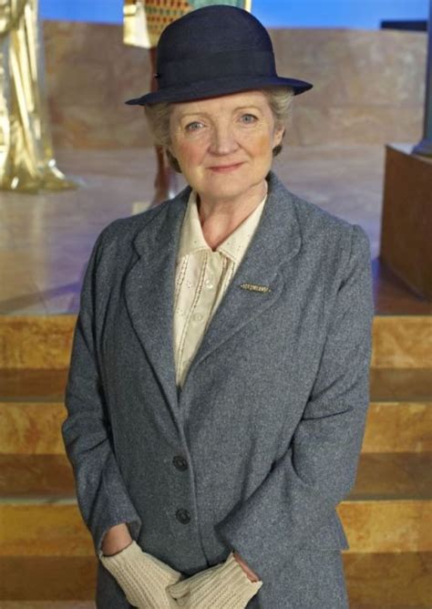 Julia McKenzie as Miss Marple | miss marple in 2019 | Agatha christie ...