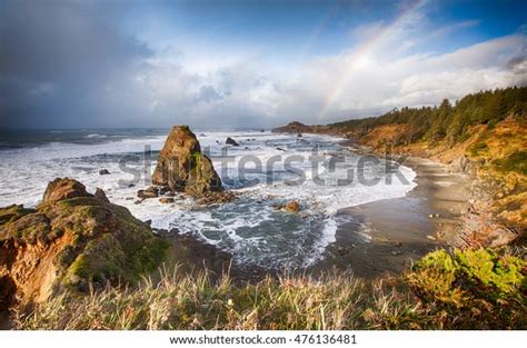 795 Gold Beach Oregon Stock Photos, Images & Photography | Shutterstock