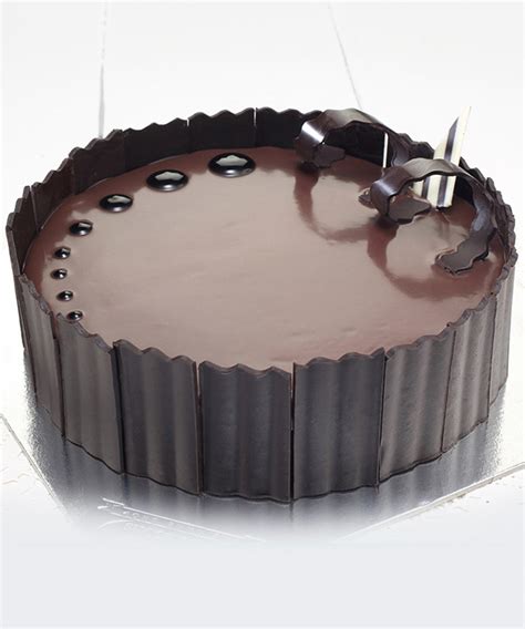 Order Magique cake online delivery in mumbai - Ribbons and Balloons