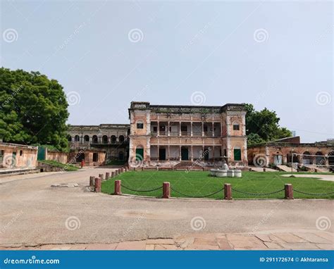 Architecture of Ramnagar Fort on the Banks of the Ganges in Varanasi ...