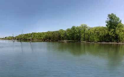 Boating At Hillsdale Lake In Kansas