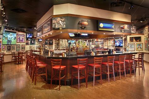 Champions Sports Bar at Long Island Marriott Hotel | Sport bar design ...