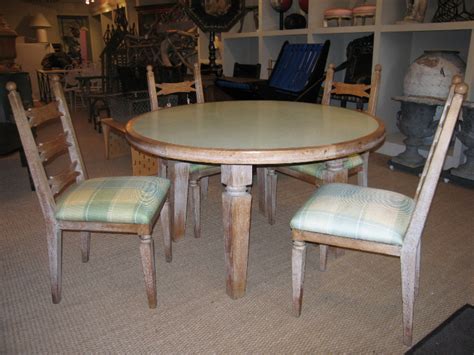 1940s FRENCH LIMED OAK DINING TABLE AND FOUR CHAIRS