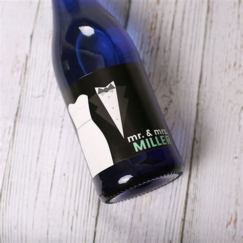 Personalize Your Wedding with Custom Wine Labels