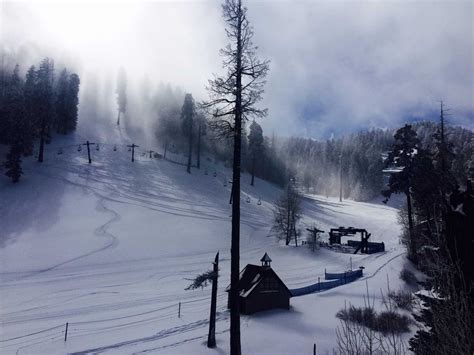 Mount Lemmon Web Cam - Resort Mountain Cams - Live Snow Cam