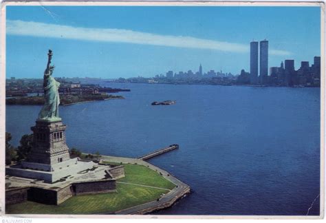 New York - Statue of Liberty, New York - United States of America - Postcard - 29764