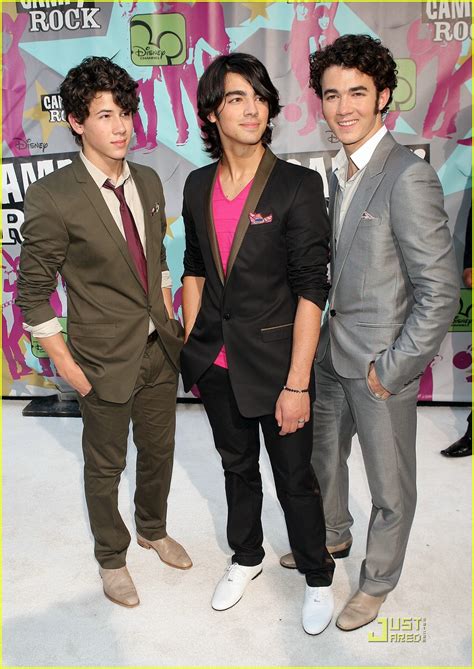 The Jonas Brothers Premiere "Camp Rock": Photo 1196921 | Photos | Just Jared: Celebrity News and ...