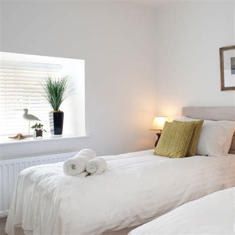 Luxury family accommodation in St Ives | Sleeps 7