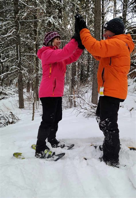 Snowshoeing 101: Guide For Snowshoeing Trail Etiquette