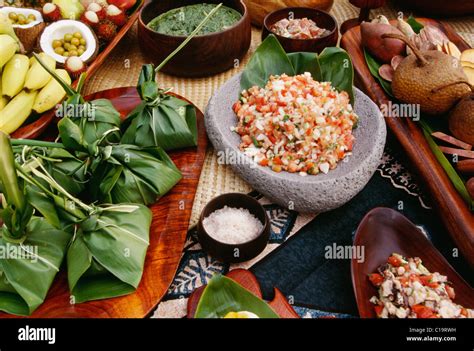 Lau Lau and Lomi Lomi, Hawaiian Luau, Hawaii Stock Photo - Alamy