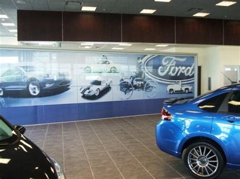 Baxter Ford West Dodge car dealership in Omaha, NE 68022 - Kelley Blue Book