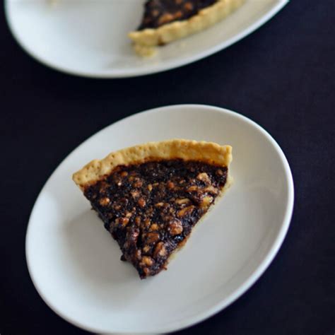 Delicious Black Walnut Pie