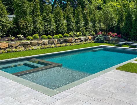 Custom Gunite Pools & Spas - Mufson Pools, Landscape & Design