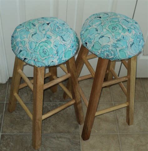 Sewing Our Life Together: Bar Stool Seat Covers