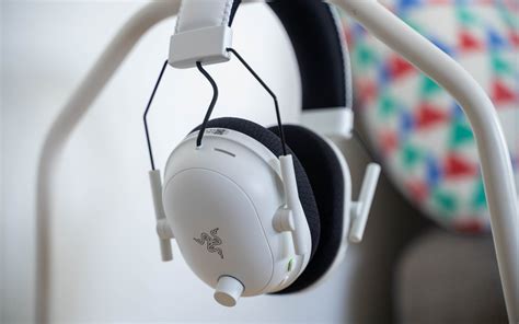 Razer Blackshark V2 Pro review: Lightweight performance - Can Buy or Not