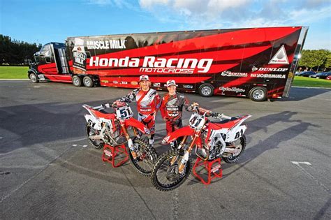 Racing Cafè: Honda CRF 450R Team Honda Muscle Milk - Supercross USA 2014