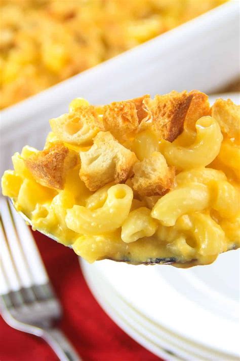 Easy Homemade Mac and Cheese Recipe - Simply Home Cooked