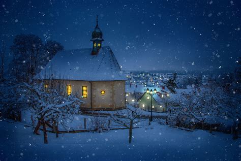 A photographic journey to a French Winter Wonderland - French Moments