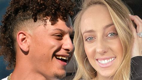 Patrick Mahomes & Brittany Matthews Reveal 1st Pics Of Baby Daughter ...