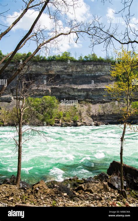 Niagara Falls river white water rapids Stock Photo - Alamy