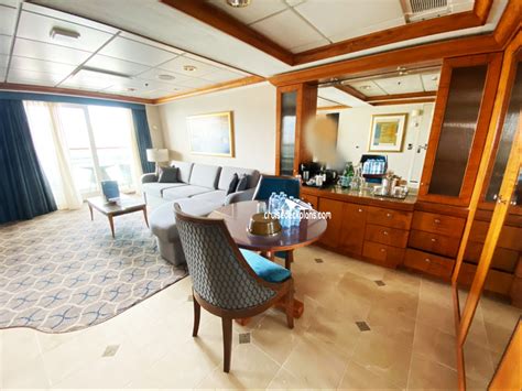 Brilliance of the Seas Deck Plans, Layouts, Pictures, Videos